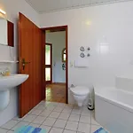 Quaint Apartment In Eimelrod Near Lake And Water Sports