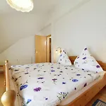 Quaint Apartment In Eimelrod Near Lake And Water Sports