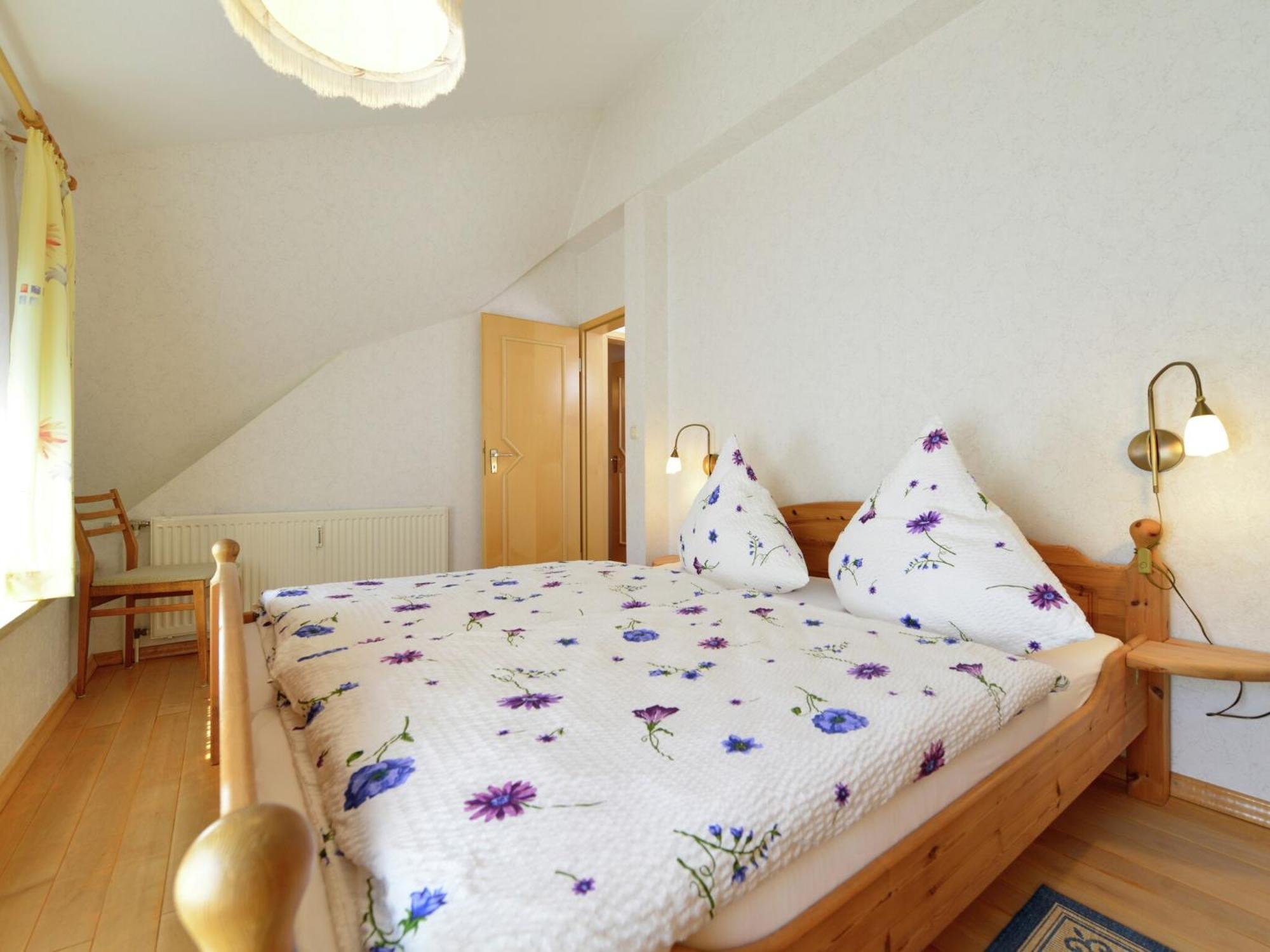 Quaint In Eimelrod Near And Water Sports * Willingen (Upland)