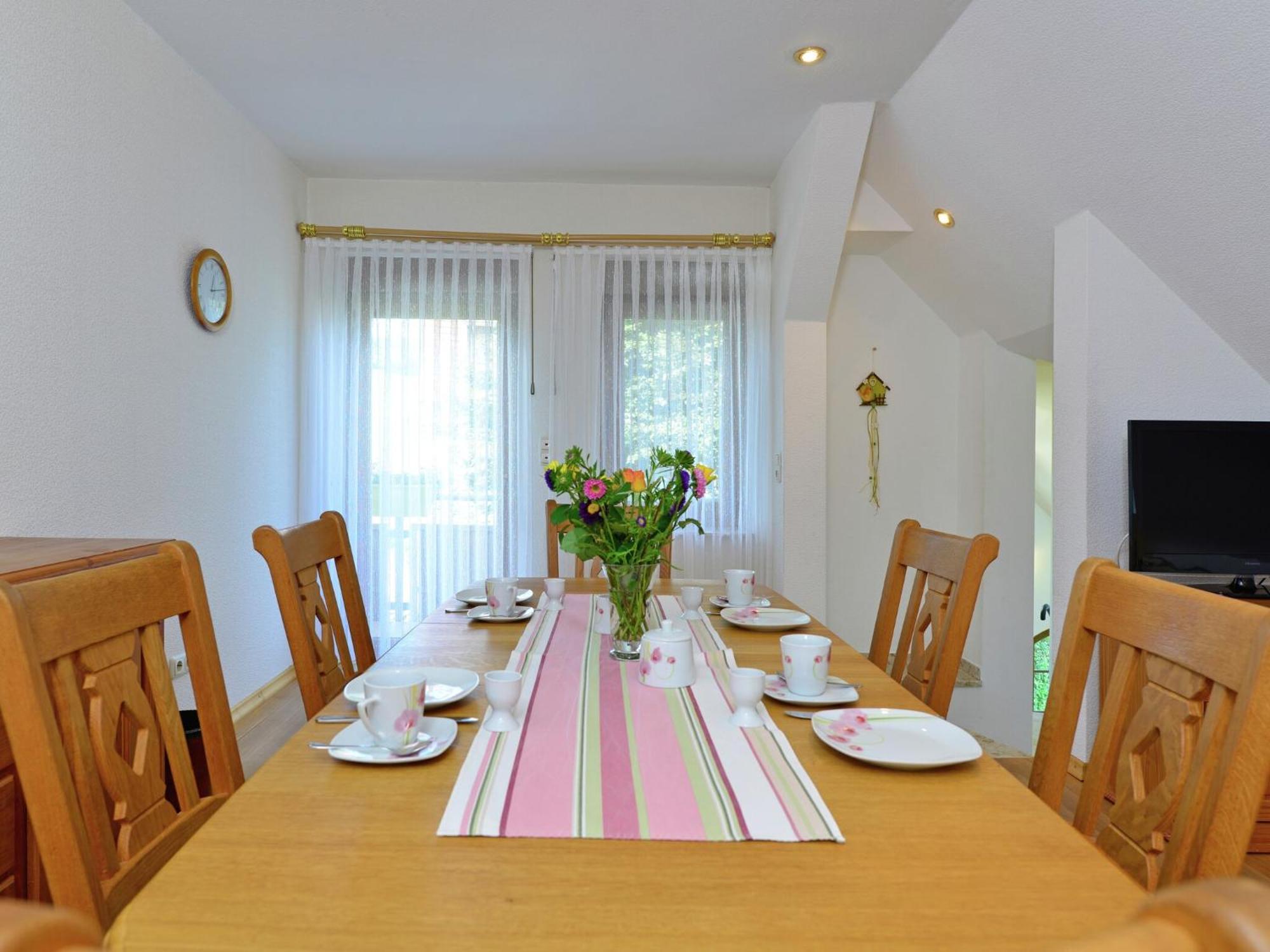 Quaint In Eimelrod Near And Water Sports * Willingen (Upland)