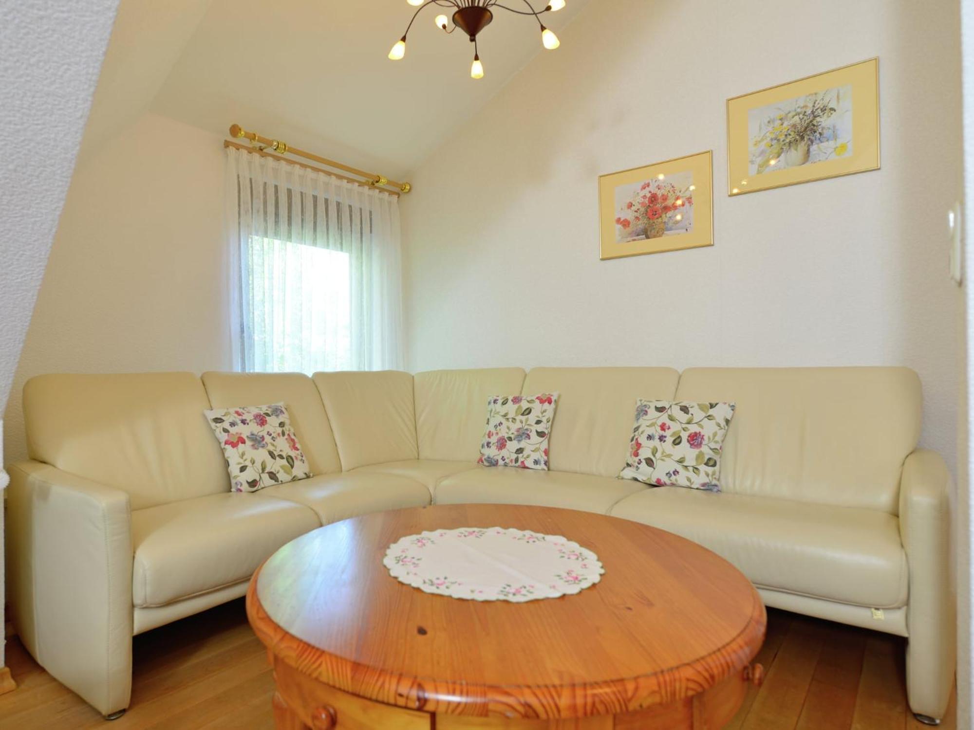 Quaint In Eimelrod Near And Water Sports Appartement Willingen (Upland)