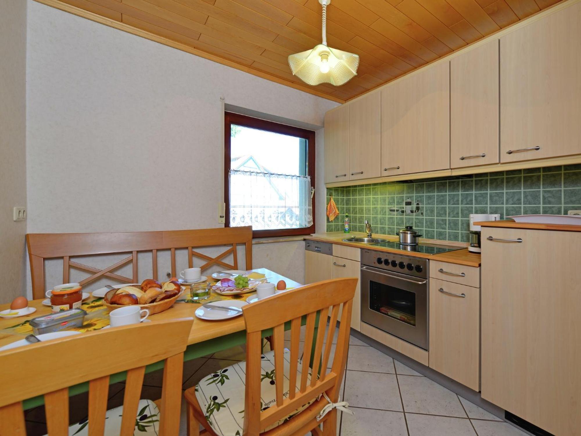 Quaint In Eimelrod Near And Water Sports * Willingen (Upland)