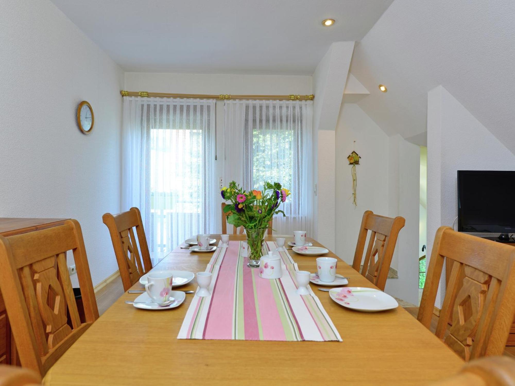 Quaint In Eimelrod Near And Water Sports Appartement